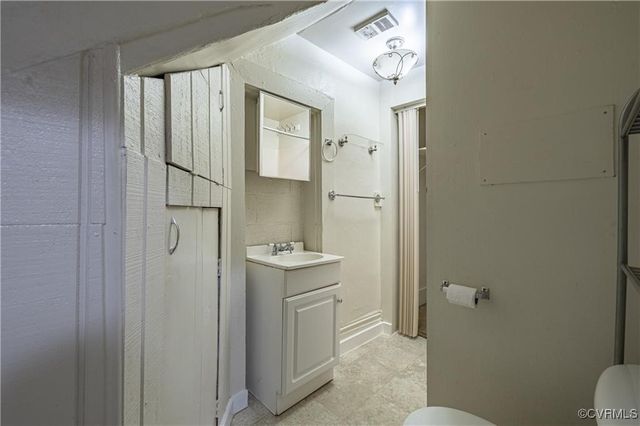 102 N Lombardy St, Richmond, VA 23220