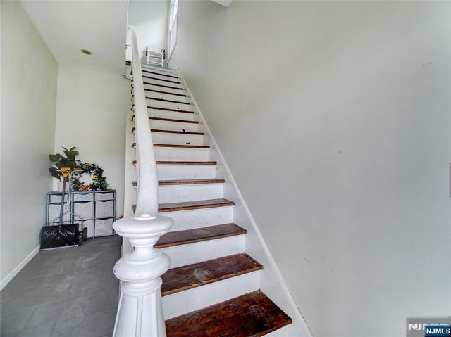271 Washington Street, Orange, NJ 07050