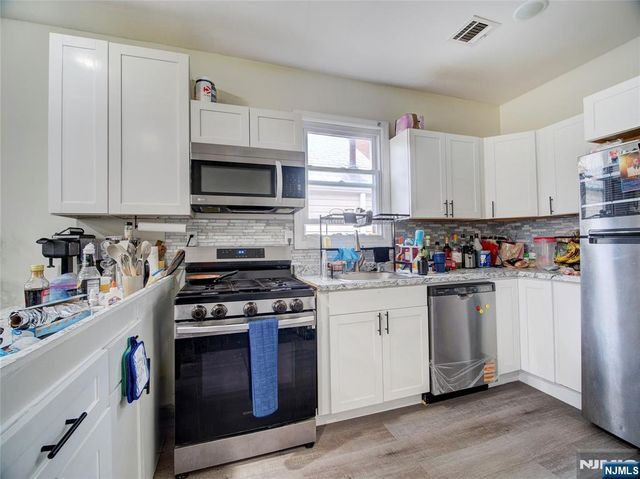 271 Washington Street, Orange, NJ 07050