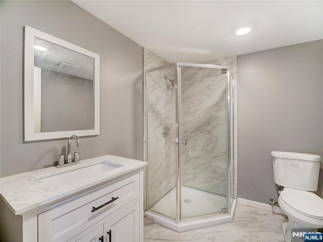 271 Washington Street, Orange, NJ 07050