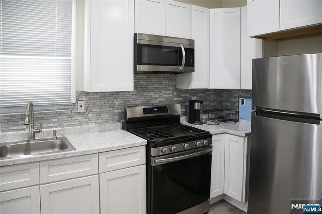 271 Washington Street, Orange, NJ 07050