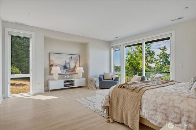 4282 131st Place SE, Bellevue, WA 98006