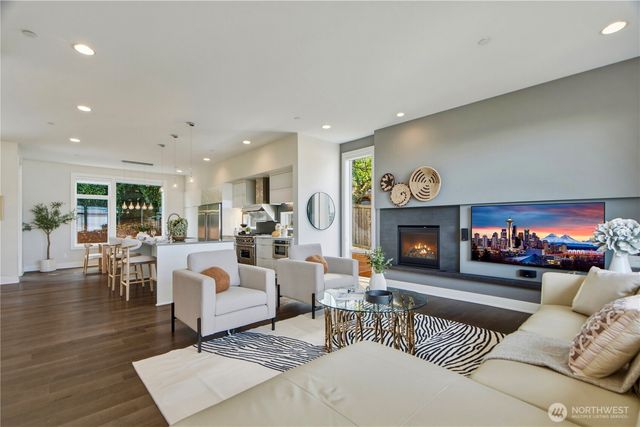 4282 131st Place SE, Bellevue, WA 98006