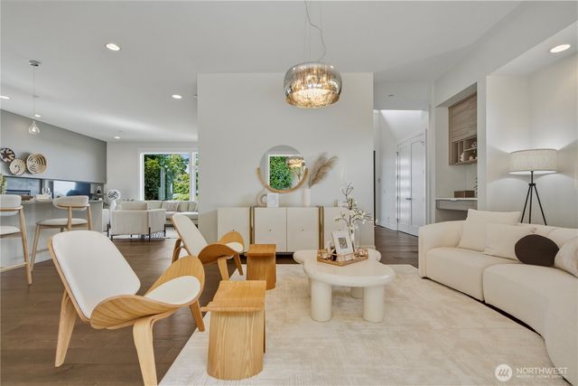 4282 131st Place SE, Bellevue, WA 98006