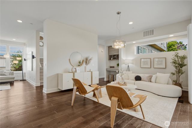 4282 131st Place SE, Bellevue, WA 98006