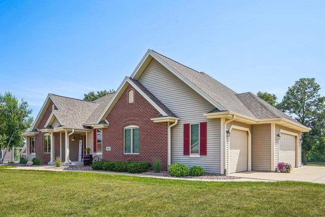 638 Windsor Terrace, Jefferson, WI 53549