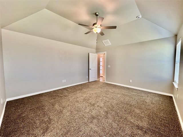828 E Barajas Terrace, Mustang, OK 73064