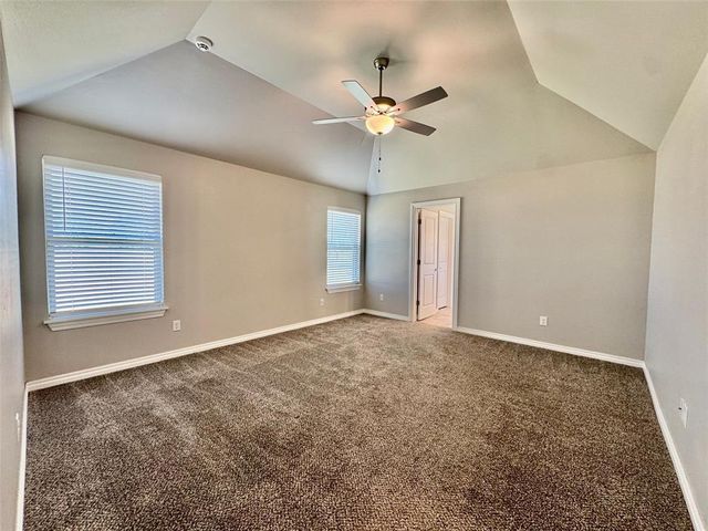 828 E Barajas Terrace, Mustang, OK 73064