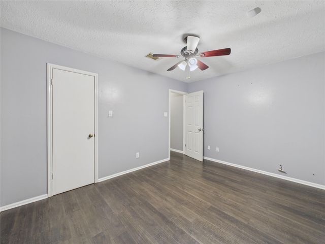 3718 Brookwood Drive, La Porte, TX 77571