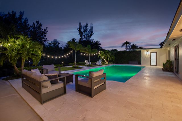 7730 Beta Circle E, Lake Clarke Shores, FL 33406