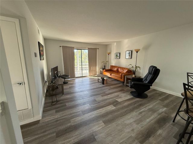 22302 VICK STREET 215, Punta Gorda, FL 33980