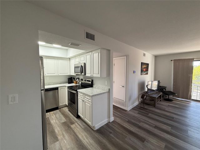 22302 VICK STREET 215, Punta Gorda, FL 33980