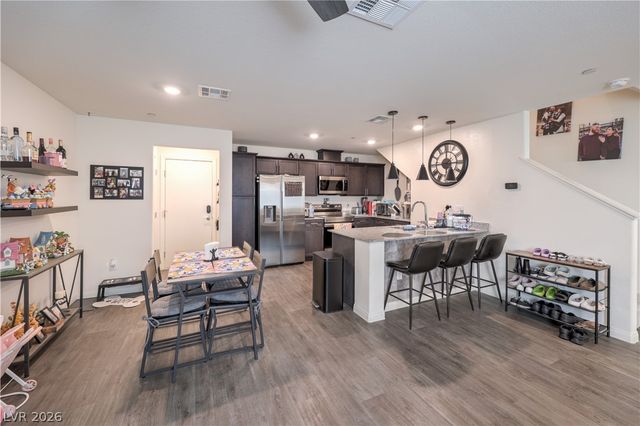 6816 Citron Mist Court, North Las Vegas, NV 89086