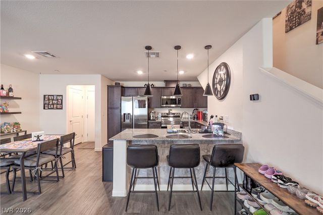 6816 Citron Mist Court, North Las Vegas, NV 89086