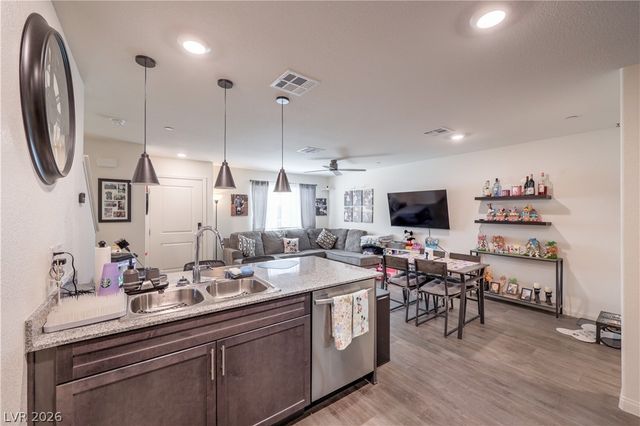 6816 Citron Mist Court, North Las Vegas, NV 89086