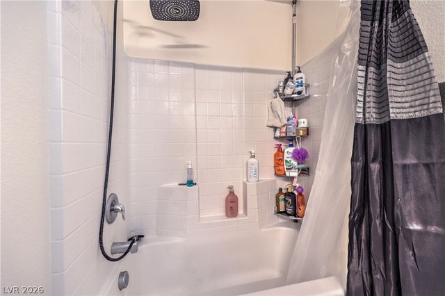 6816 Citron Mist Court, North Las Vegas, NV 89086