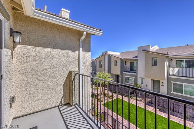 6816 Citron Mist Court, North Las Vegas, NV 89086