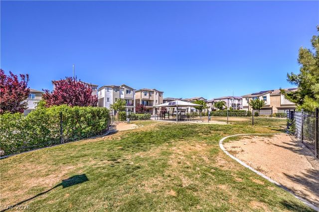 6816 Citron Mist Court, North Las Vegas, NV 89086