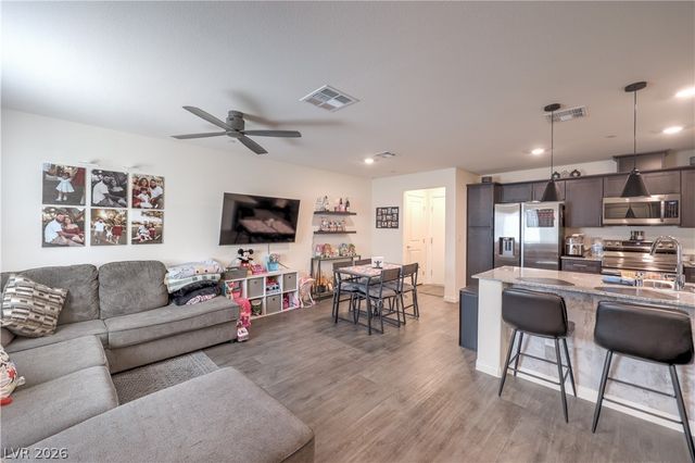 6816 Citron Mist Court, North Las Vegas, NV 89086