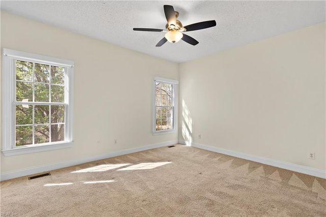 3720 Shackleton Ln, Williamsburg, VA 23188