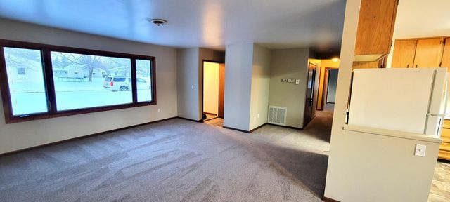 412 E Hamilton Avenue, Baudette, MN 56623