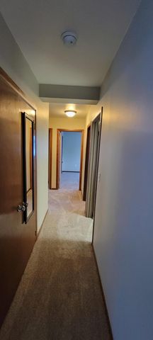 412 E Hamilton Avenue, Baudette, MN 56623