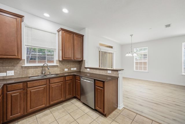 5824 Stone Mountain Road, The Colony, TX 75056