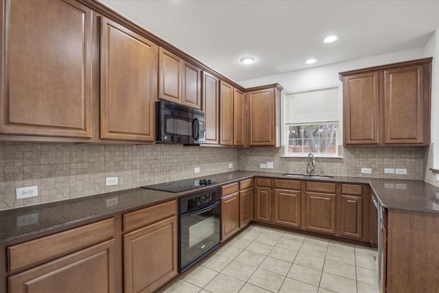5824 Stone Mountain Road, The Colony, TX 75056