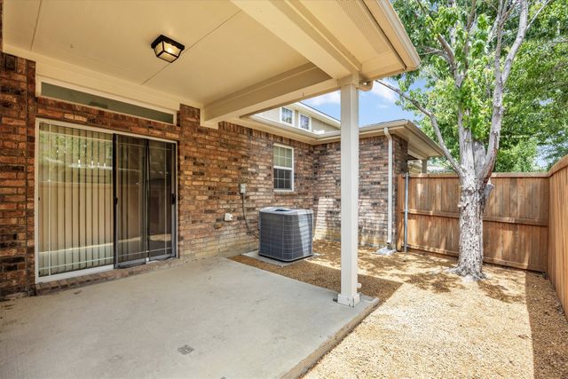 5824 Stone Mountain Road, The Colony, TX 75056