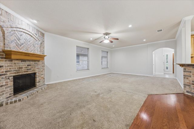 300 Brazos DR, Georgetown, TX 78628