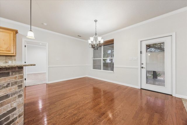 300 Brazos DR, Georgetown, TX 78628