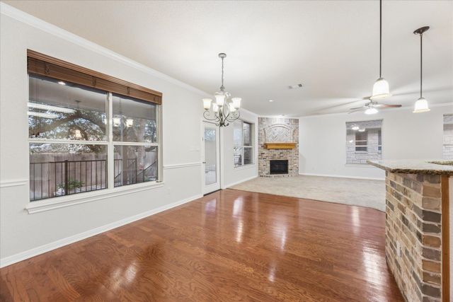 300 Brazos DR, Georgetown, TX 78628