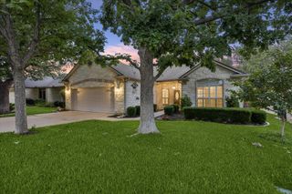 300 Brazos DR, Georgetown, TX 78628
