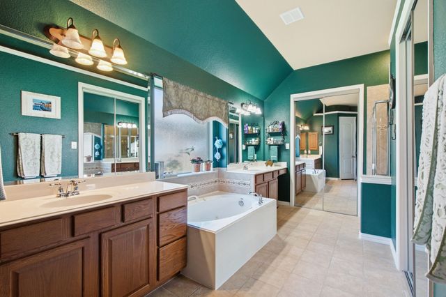 5340 Camrose Street, Fort Worth, TX 76244