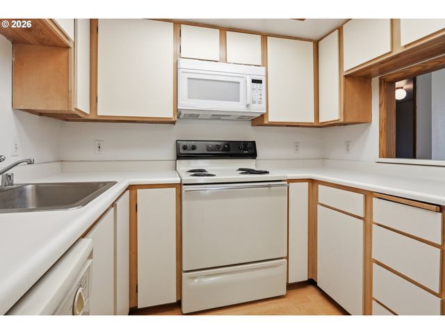 1408 Ne 72ND St 2, Vancouver, WA 98665