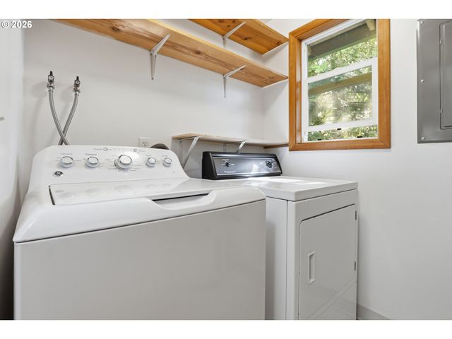 1408 Ne 72ND St 2, Vancouver, WA 98665