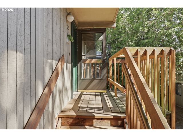 1408 Ne 72ND St 2, Vancouver, WA 98665