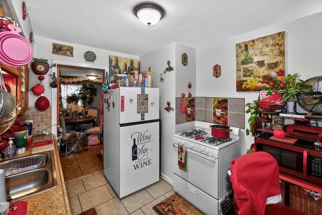 3031 W Capitol DRIVE, Milwaukee, WI 53216