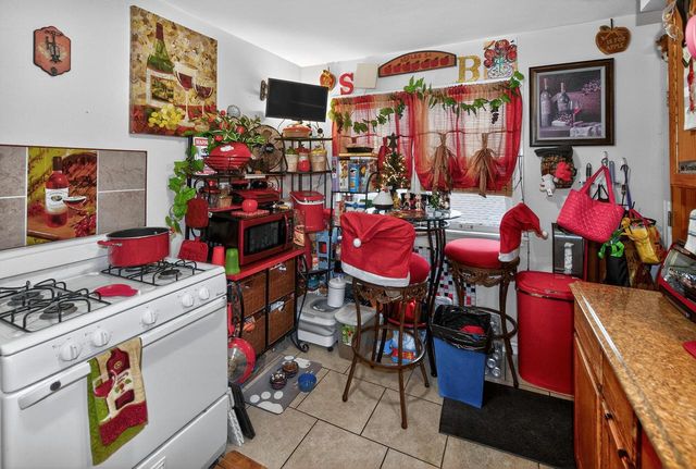 3031 W Capitol DRIVE, Milwaukee, WI 53216