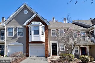 110 TREYMORE CT, Pennington, NJ 08534