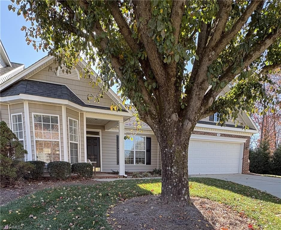 18 Wheelwright Court, Greensboro, NC 27455