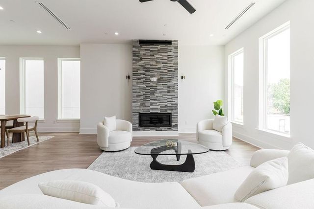 5705 Dolores Street B, Houston, TX 77057