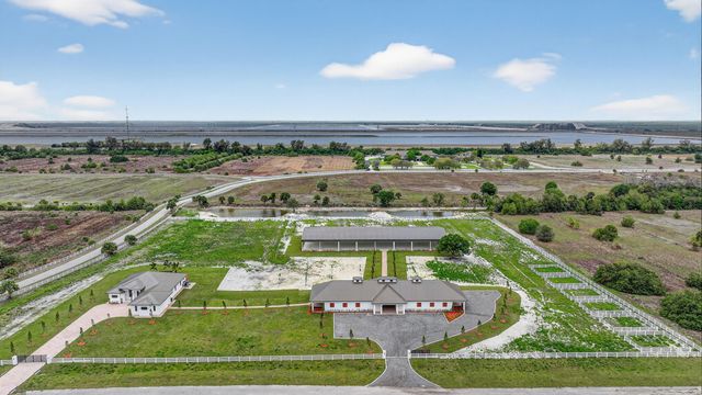 3644 Frog Holw, Loxahatchee, FL 33470