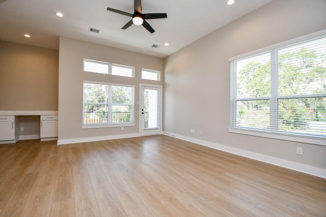 4918 Brinkman, Houston, TX 77018