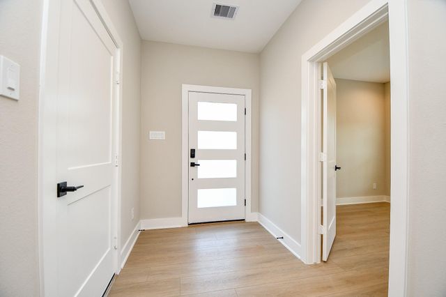 4918 Brinkman, Houston, TX 77018