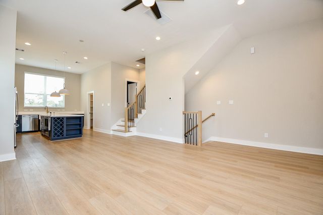 4918 Brinkman, Houston, TX 77018