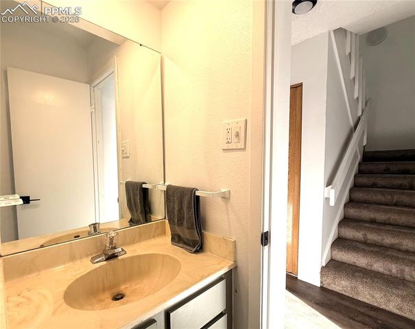 935 Saturn Drive 207, Colorado Springs, CO 80905