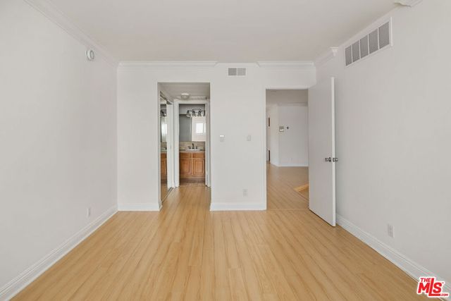 1000 S Westgate Avenue 312, Los Angeles, CA 90049