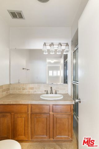 1000 S Westgate Avenue 312, Los Angeles, CA 90049