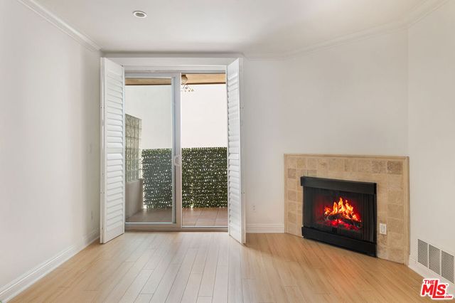 1000 S Westgate Avenue 312, Los Angeles, CA 90049